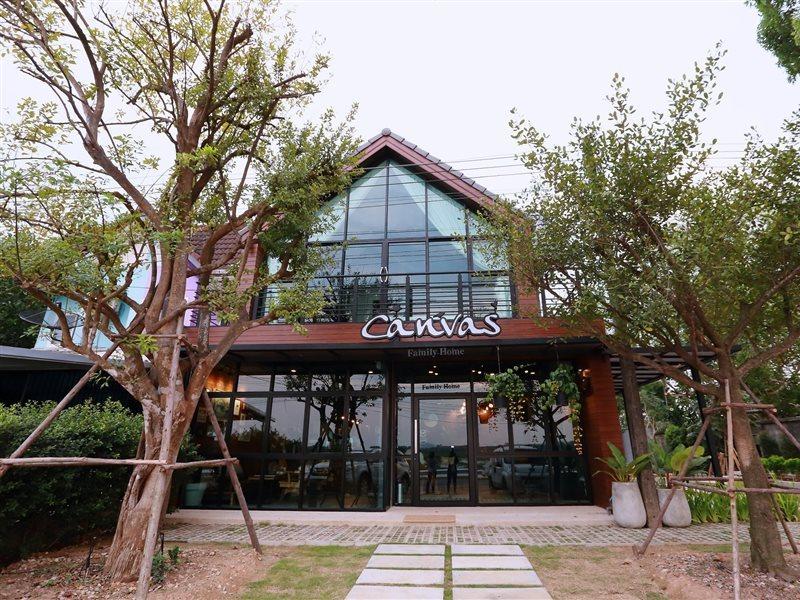 Canvas Family Home Trat Luaran gambar