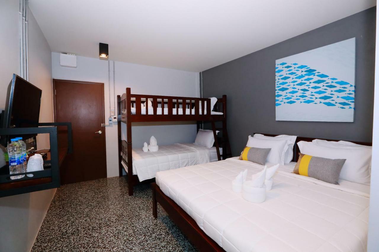 Canvas Family Home Trat Luaran gambar
